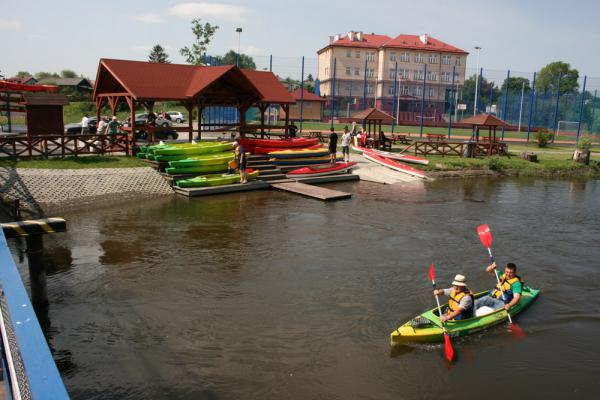 18v2013_02.jpg